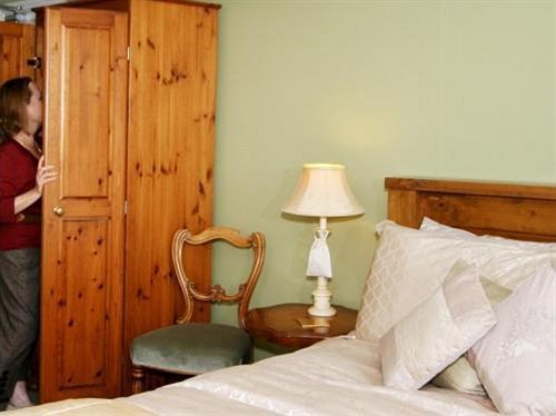 Отель The Pack Horse South Brent Экстерьер фото